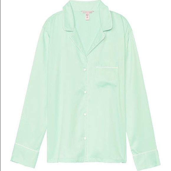 HP! NWT Victoria's Secret Satin Button-front Top - Picture 3 of 4